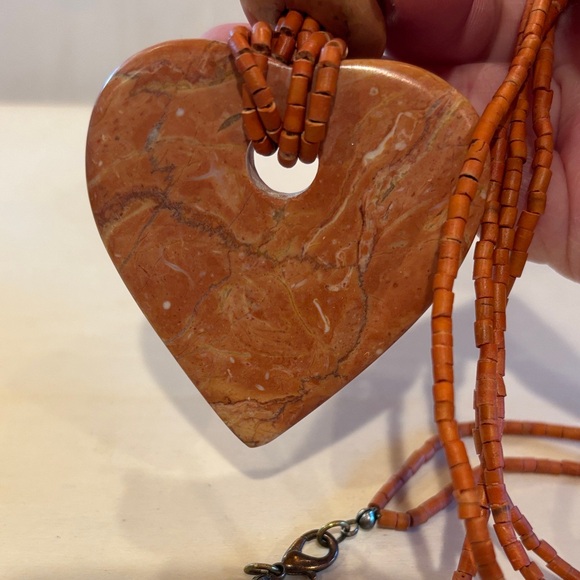 Handcrafted Heart Stone Pendant Necklace. - Picture 4 of 7